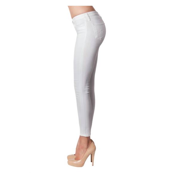 NEW AG JEANS the legging ankle jeans in white - Picture 2 of 3
